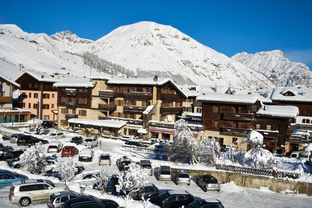 Hotel La Montanina ลีวินโญ ภายนอก รูปภาพ