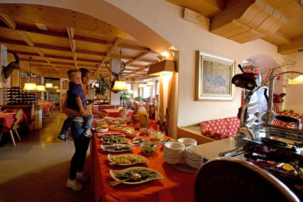 Hotel La Montanina ลีวินโญ ภายนอก รูปภาพ