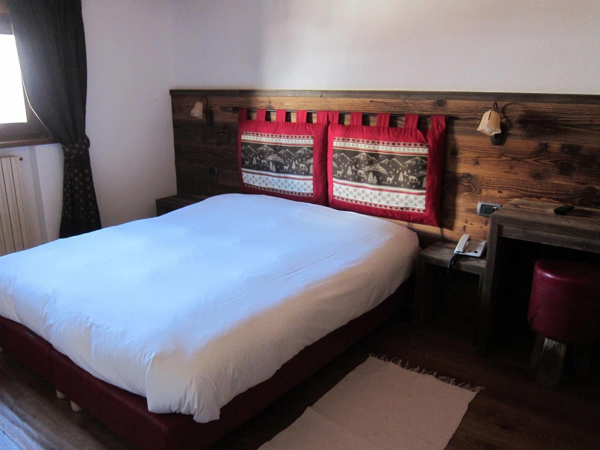 Hotel La Montanina ลีวินโญ ภายนอก รูปภาพ